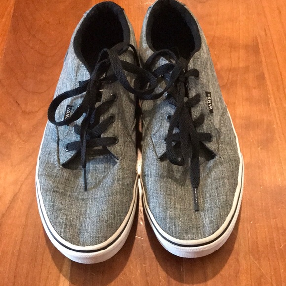 vans youth 7 in womens
